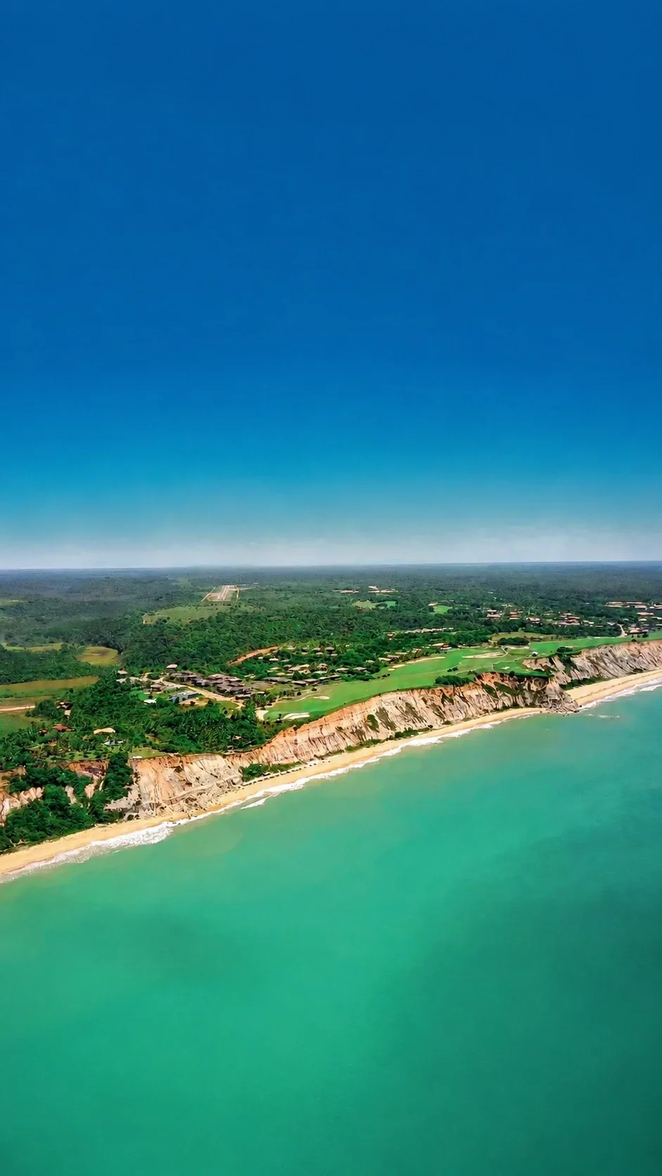 Vista aérea das falésias de Trancoso